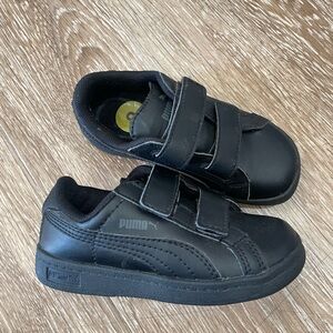 Puma Kids Black Velcro Sneakers